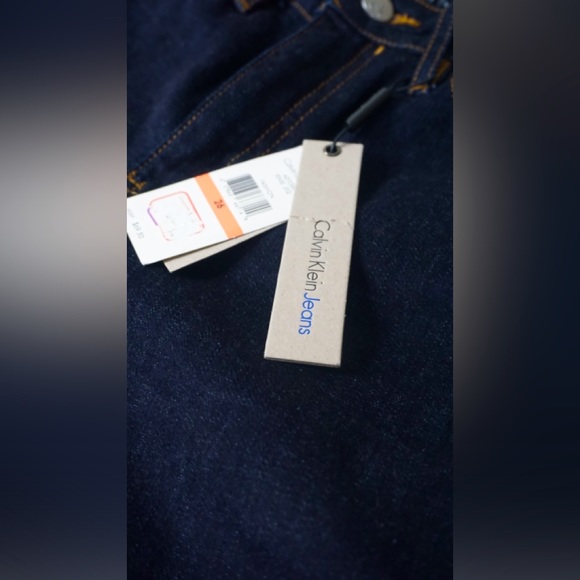 CALVIN KLEIN JEANS NEW - Picture 8 of 11